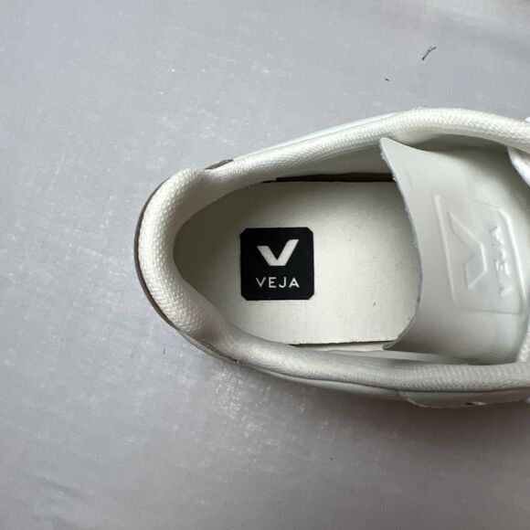 Veja V-10 Leather Extra White Platine Size 6 NIB - Picture 6 of 8